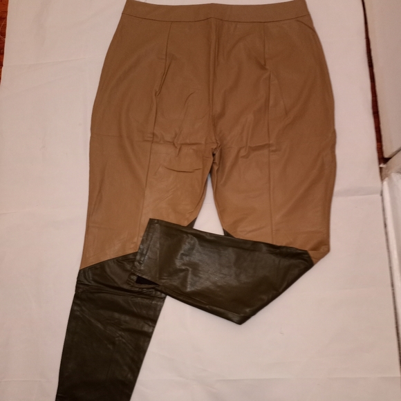 #11. SHEIN Pants Legging Split Hem PU Leather 3X - Picture 9 of 13